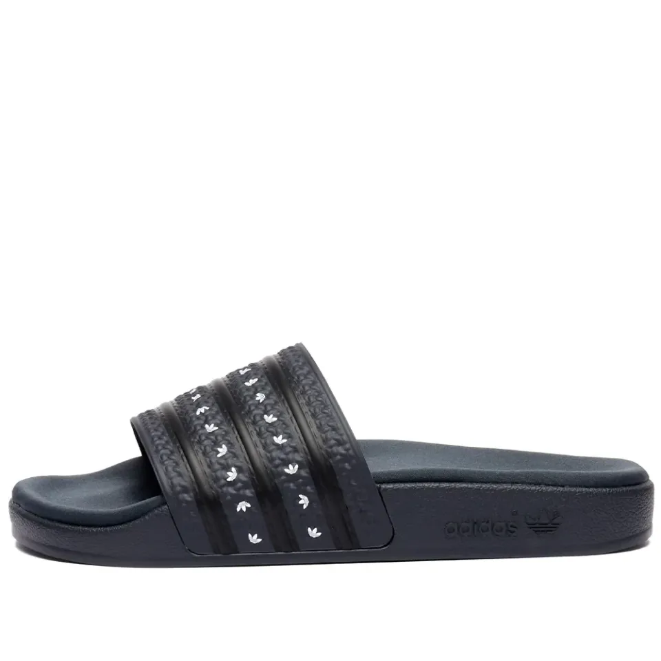 Adilette