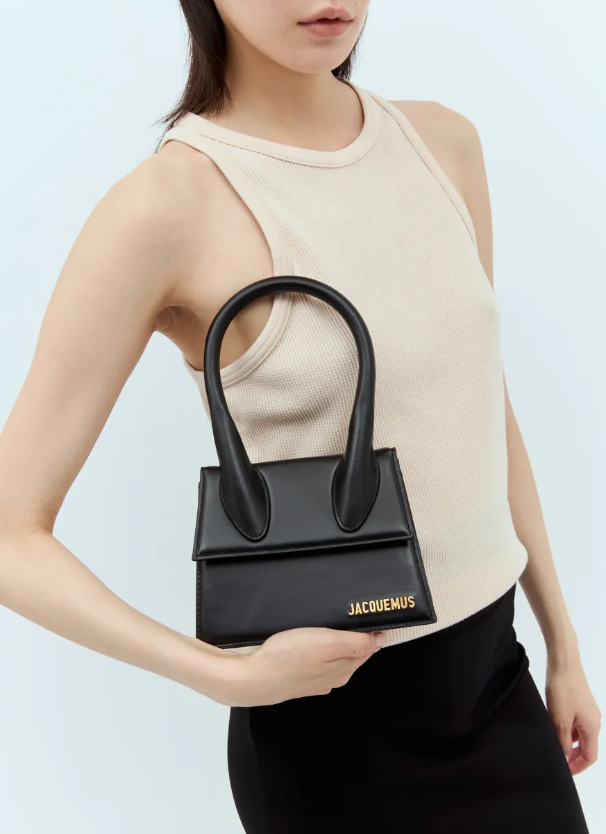 Le Chiquito Moyen Shoulder Bag