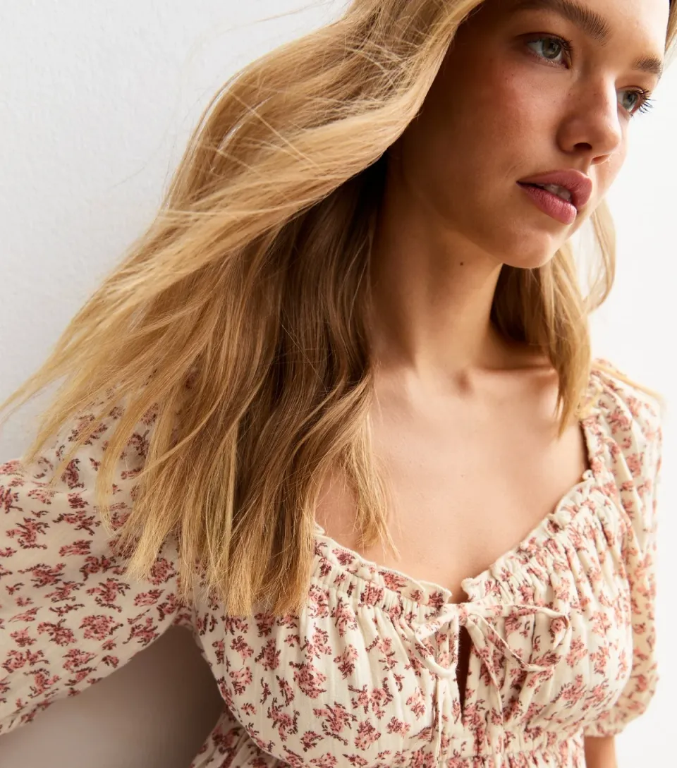 Women's Pink Ditsy Print Three Quarter Sleeve Milkmaid Top