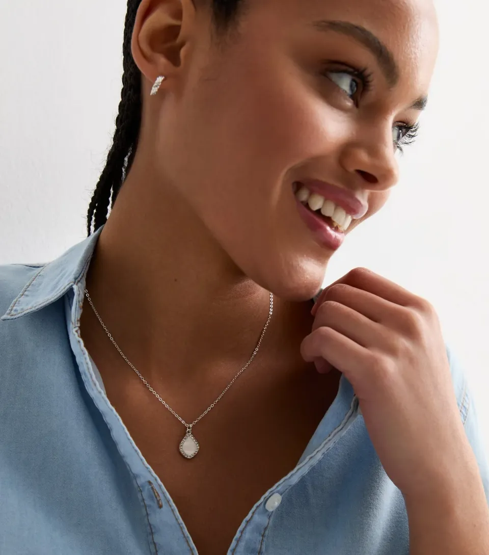 Silver Plated Kite Pendant Necklace