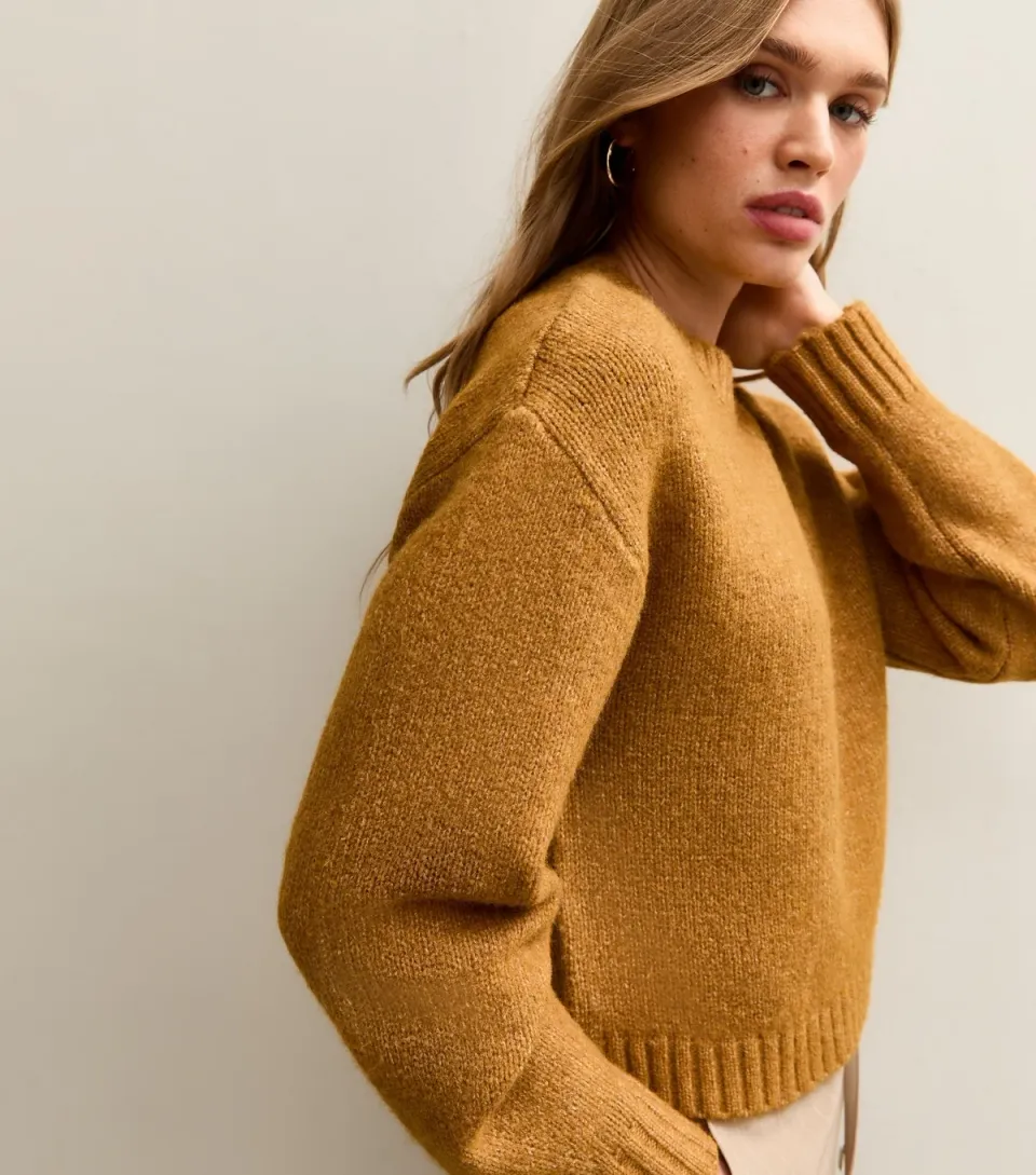 Women's Dark Yellow Short Midweight Knit Jumper