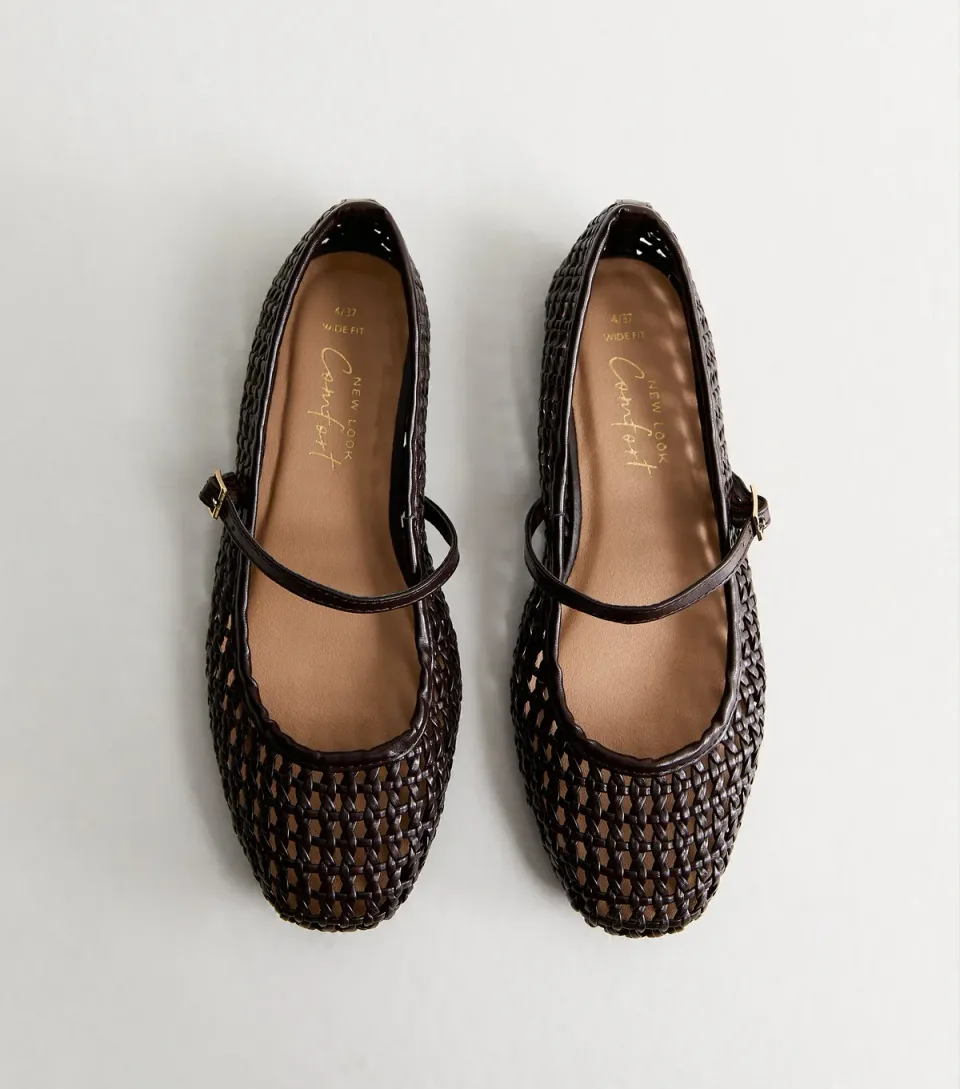 Women's Wide Fit Chocolate Faux Leather Woven Mary Jane Pumps Vegan