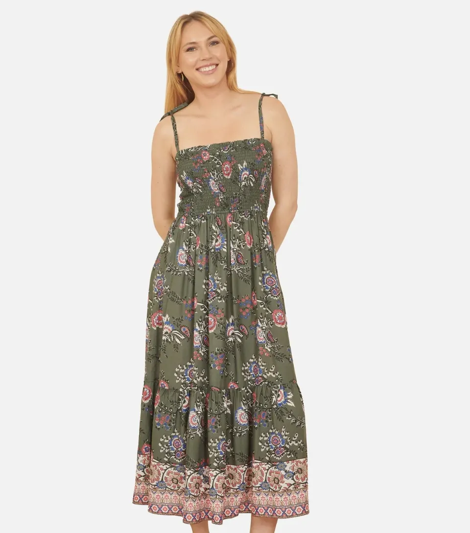 Women's Green Paisley Print Smocked Dress
