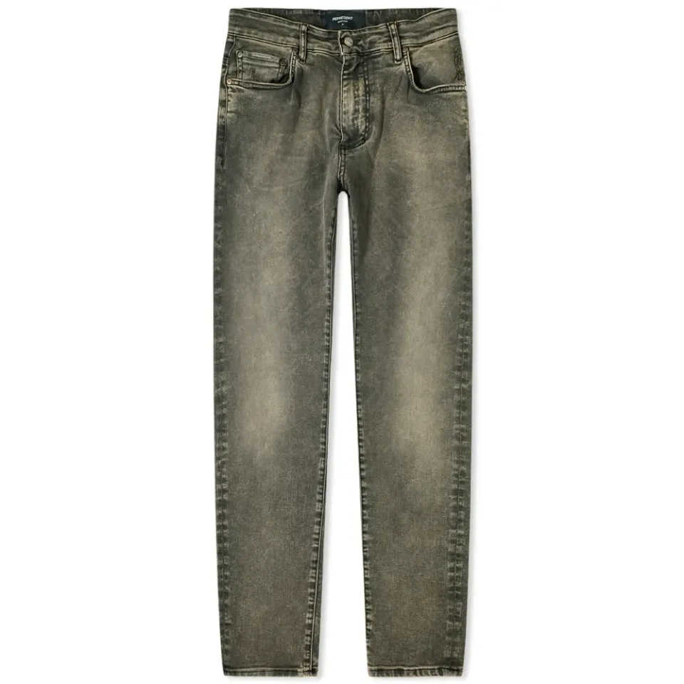 Essential Jeans