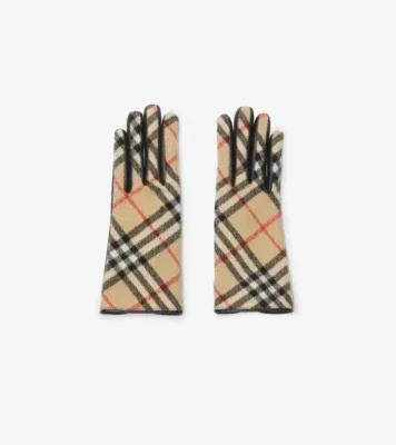 Check Wool Cashmere Gloves in Sand beige