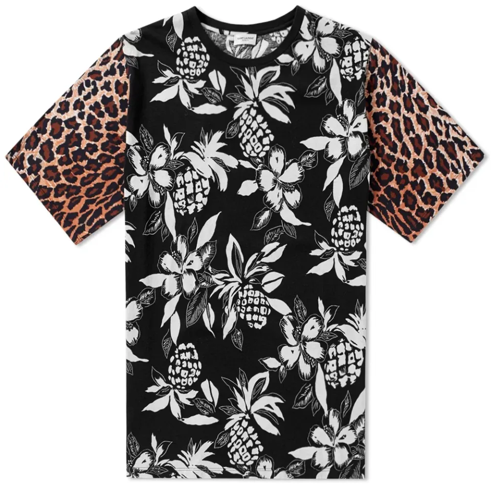 Surf Fit Hibiscus Tee
