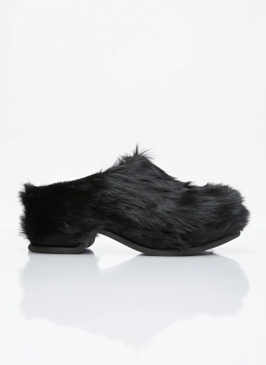 Ponyhair Clogs