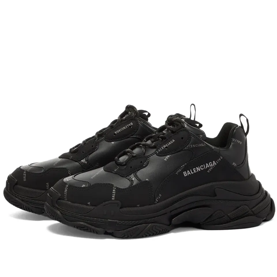 Triple S Sneaker