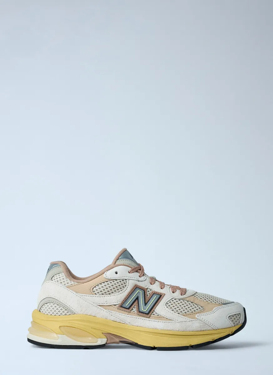 2010 Sneakers