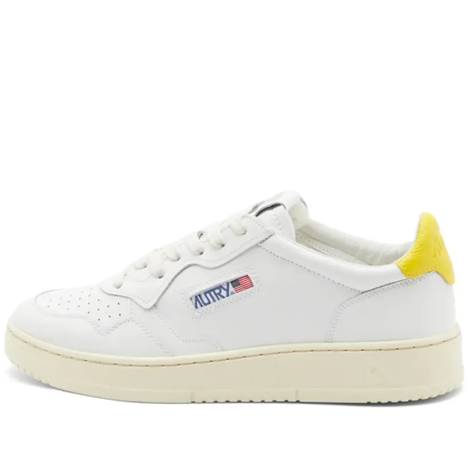 01 Low Leather Sneaker