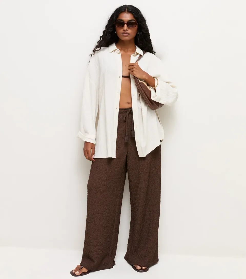 Women's Petite Dark Brown Textured Wide Leg Trousers