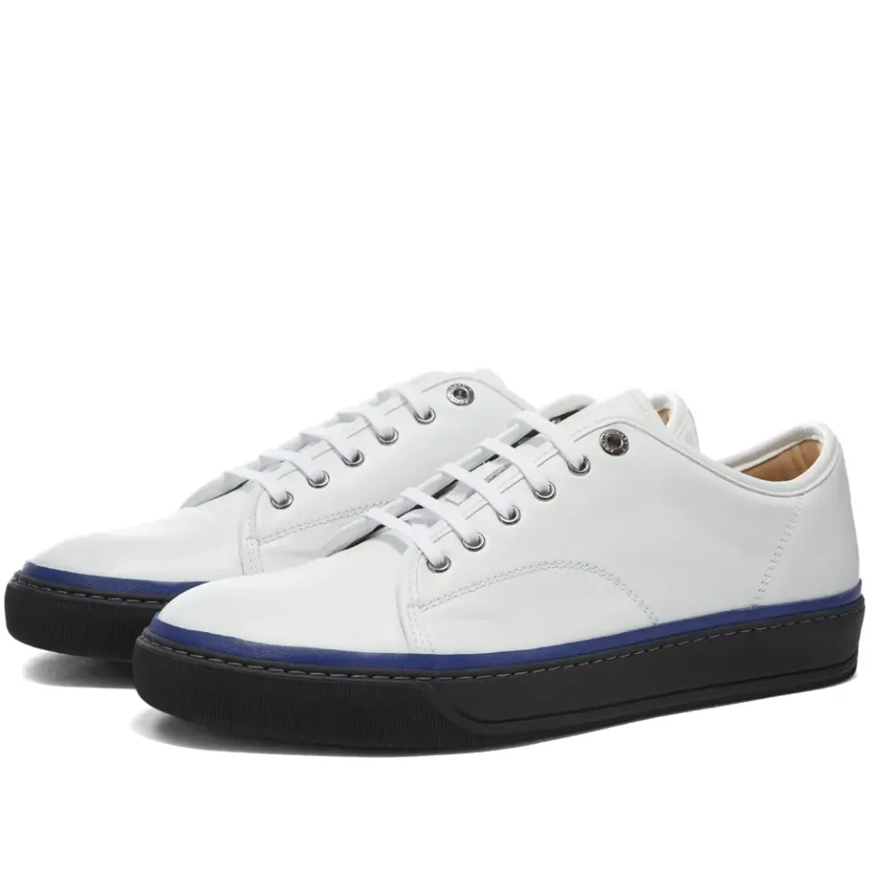 Toe Cap Low Sneaker