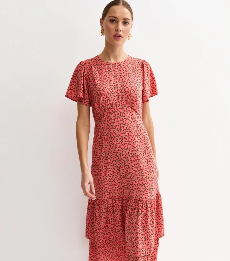 Women's Pink Floral Flutter Sleeve Tiered Midi Dress