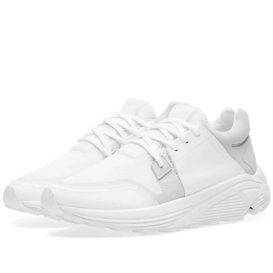 ETQ. Sonic Sneaker