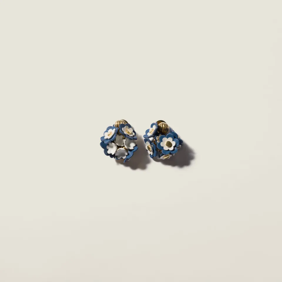 Metal and leather earrings