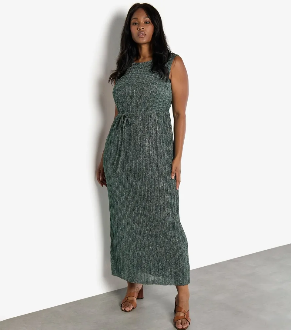 Women's Plus Size Pale Blue Plissé Dress Curves