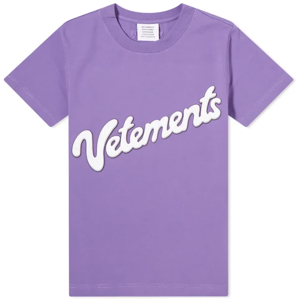 Sweet Logo Fitted T-Shirt