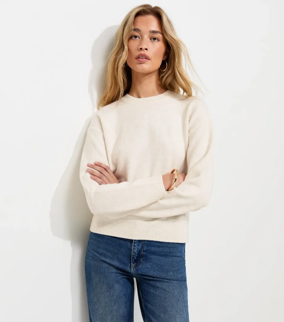 Women's Tall Off White Midweight Crew Neck Jumper