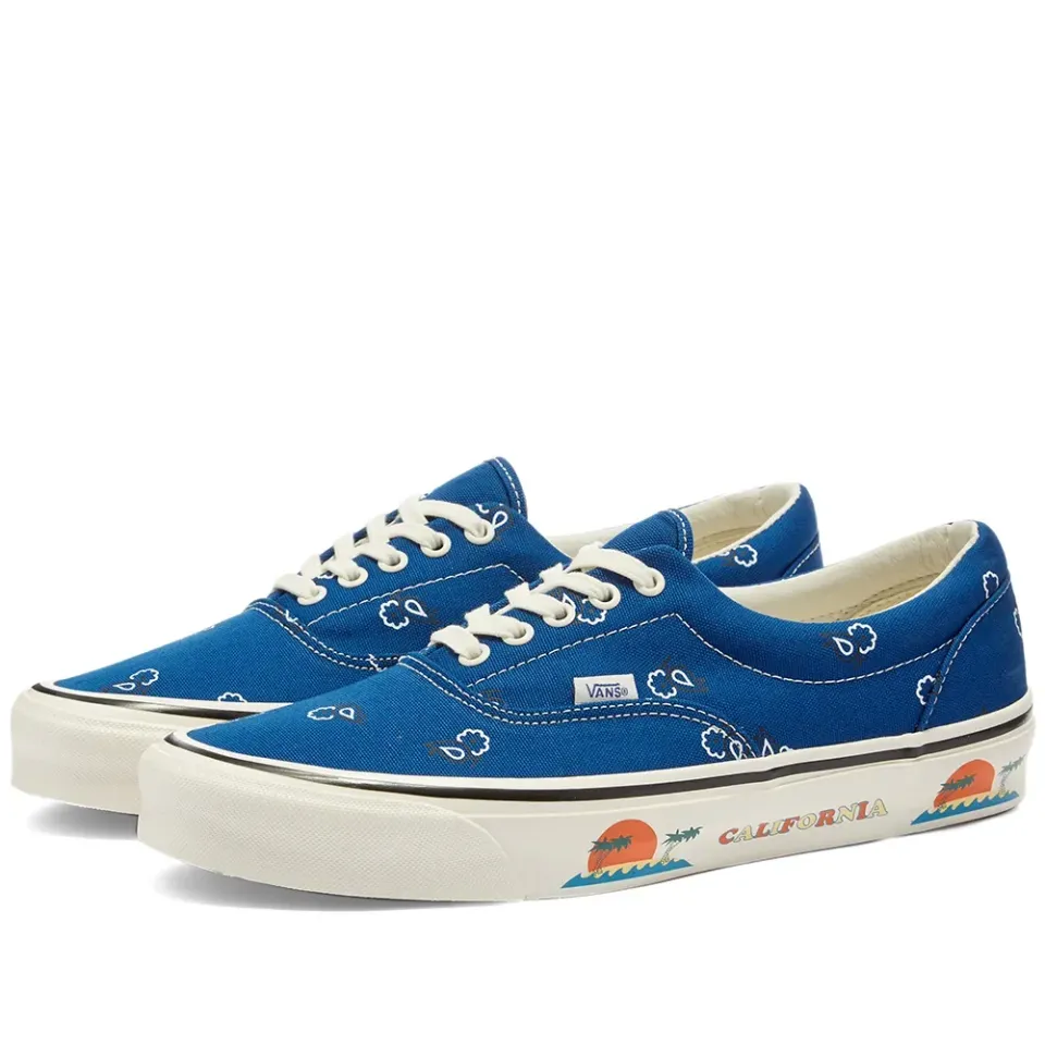 Era LX Paisley