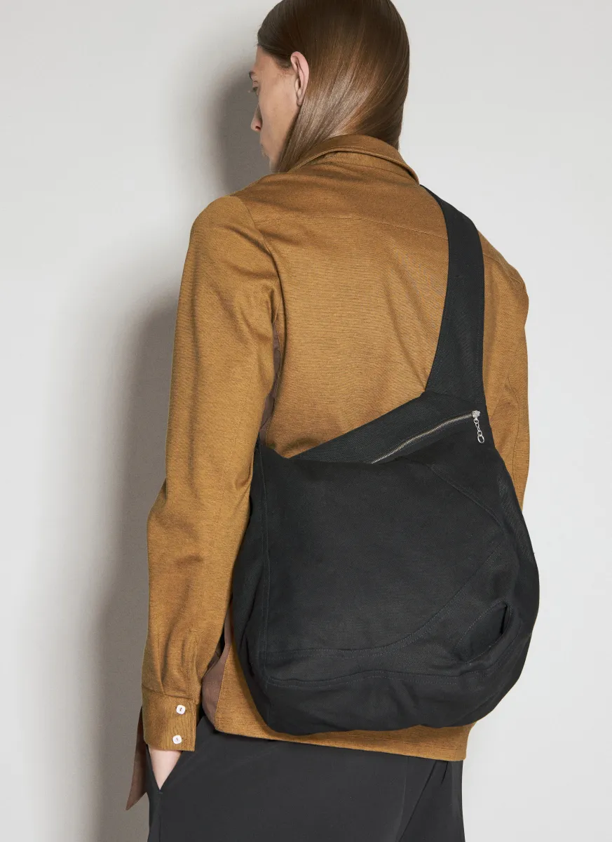 Deultum Crossbody Bag