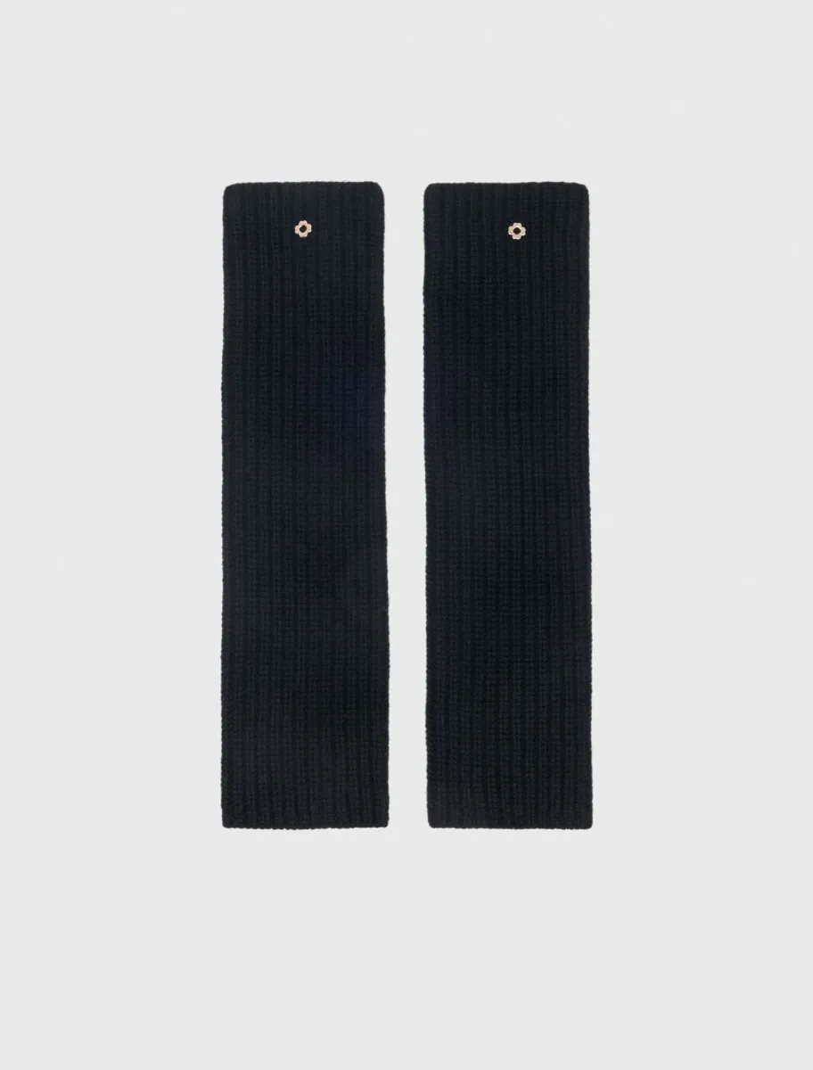 Wool and cashmere mittens