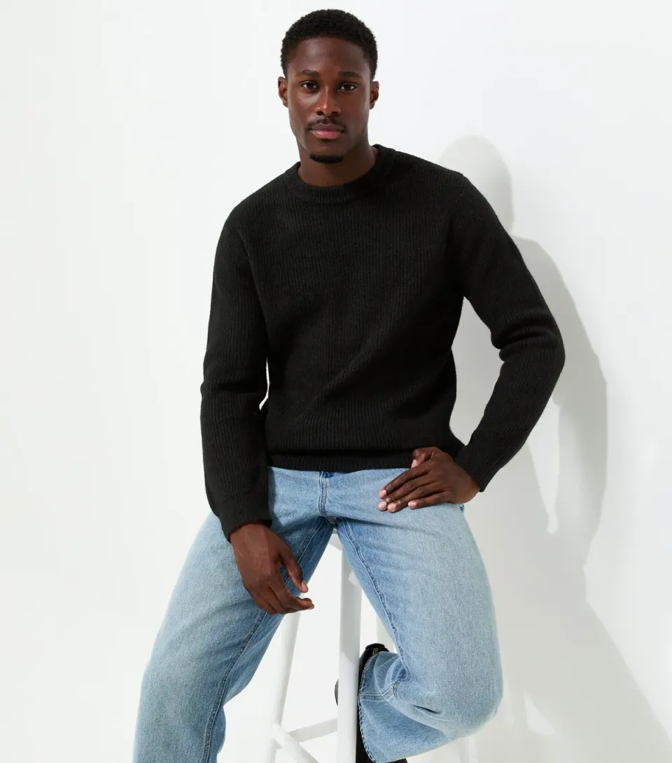 Men's Black Regular Fit Long Sleeve Fisherman Crew Neck Jumper