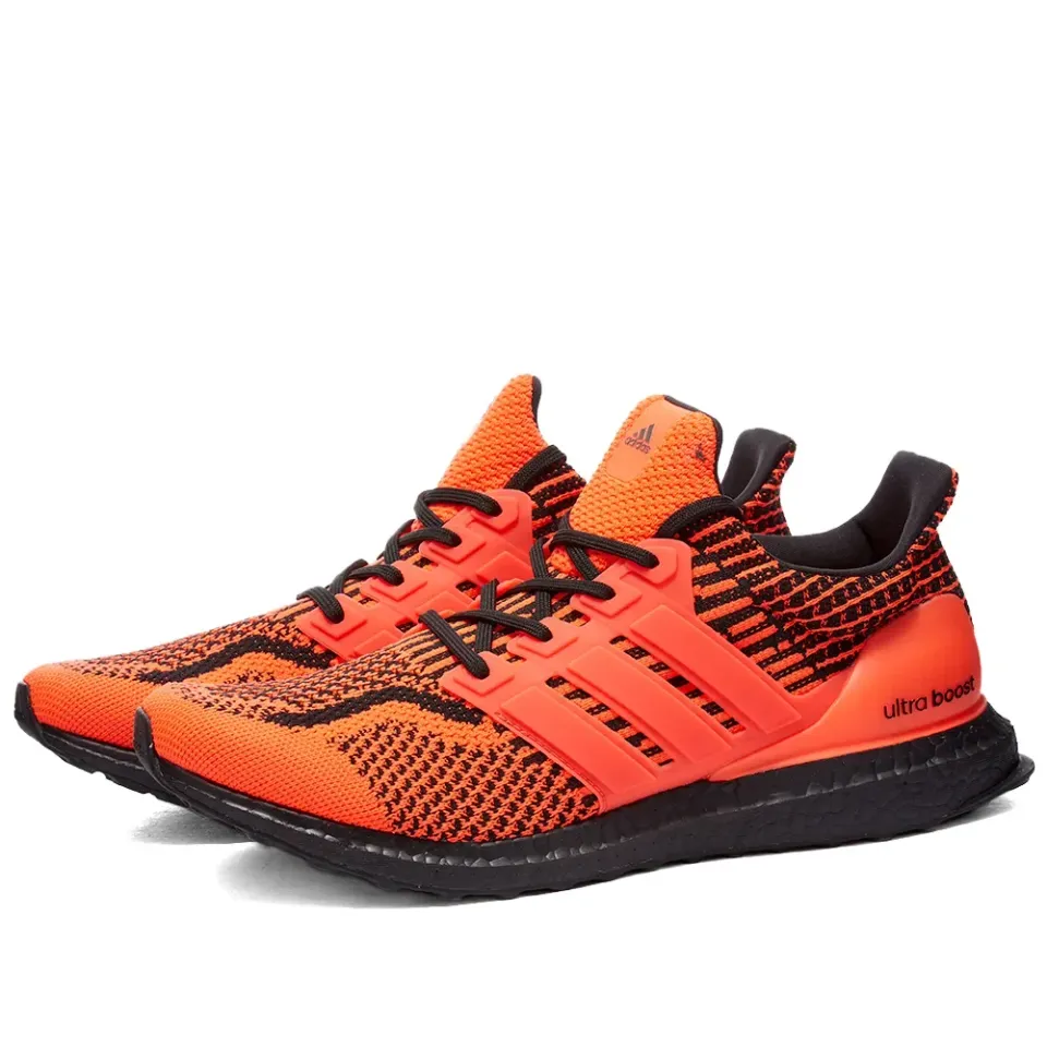 Ultraboost 5.0 Dna