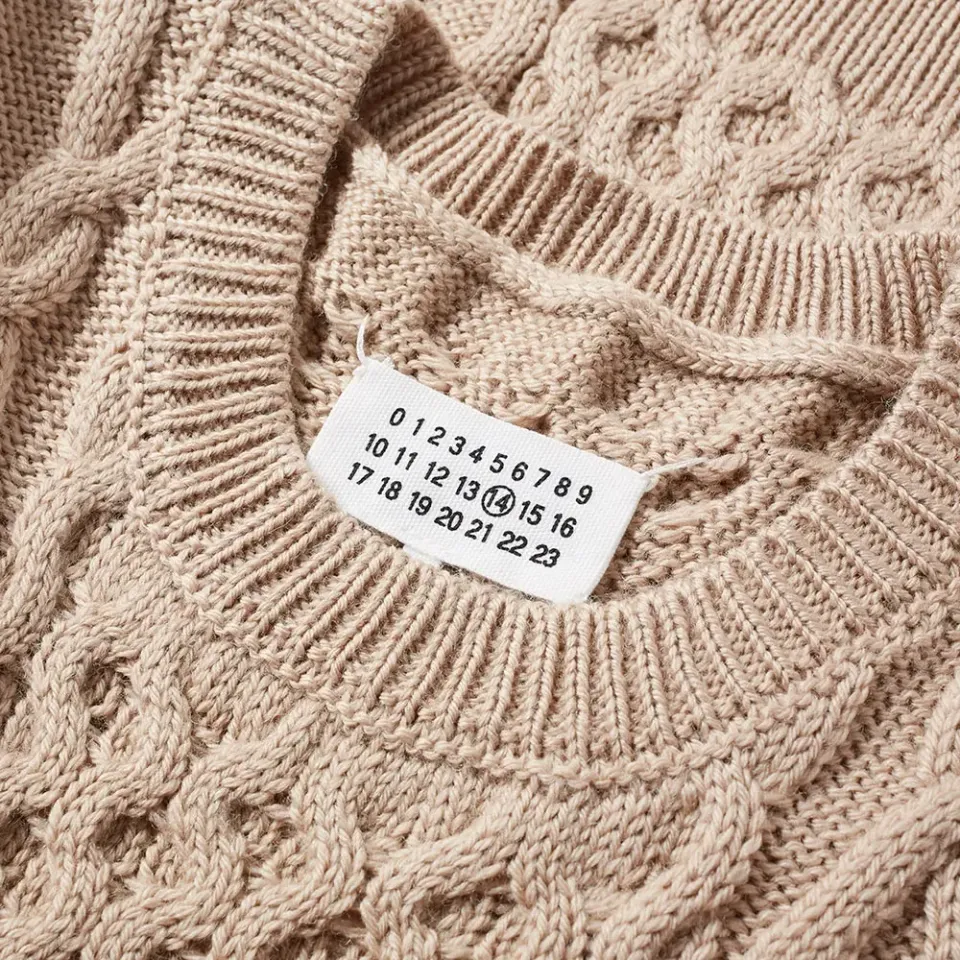 14 Oversized Cable Crew Knit