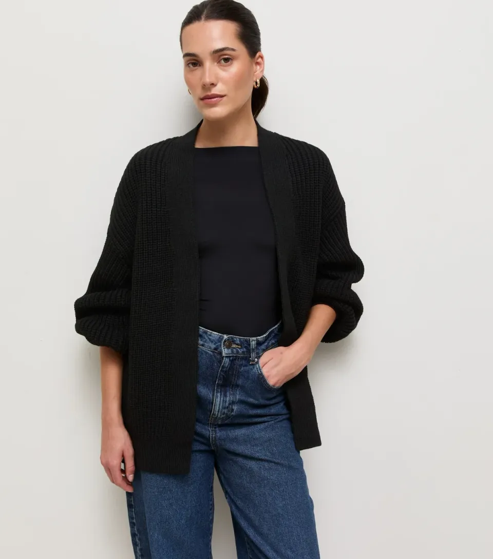Women's Black Ribbed Knit Balloon Sleeve Cardigan