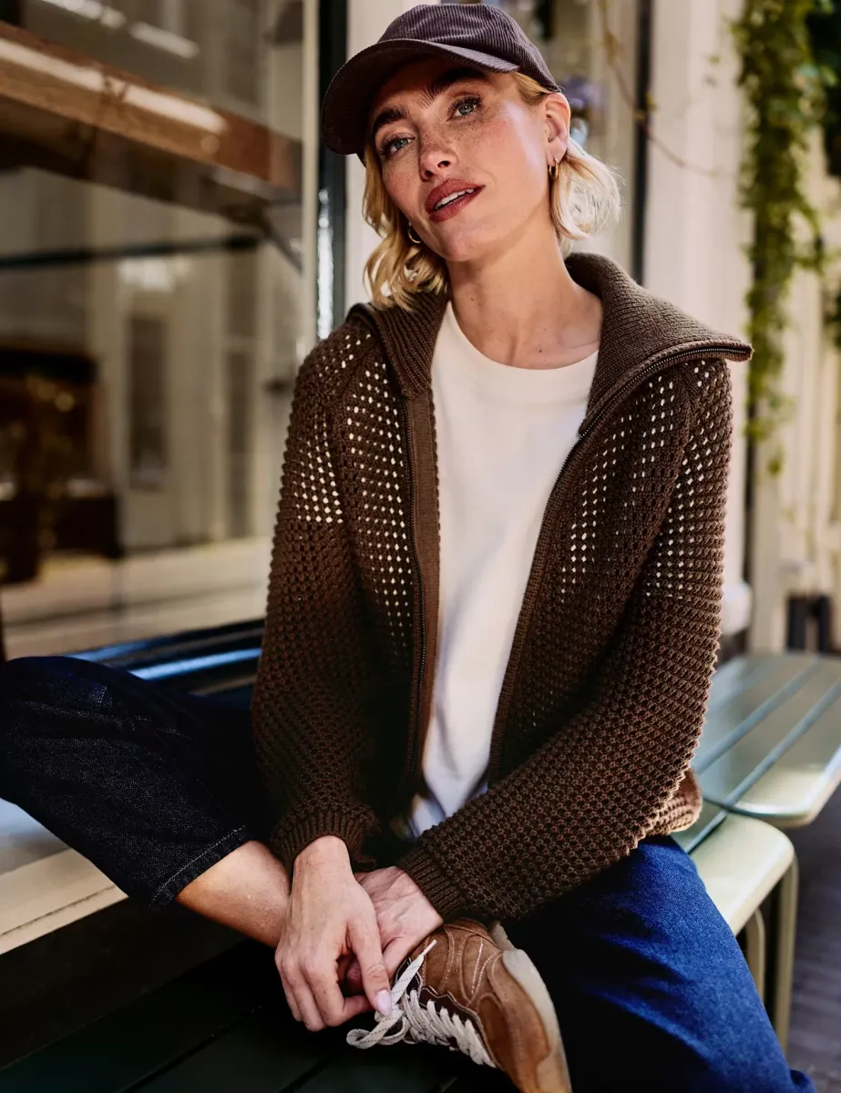 Textured Collared Cardigan Brown