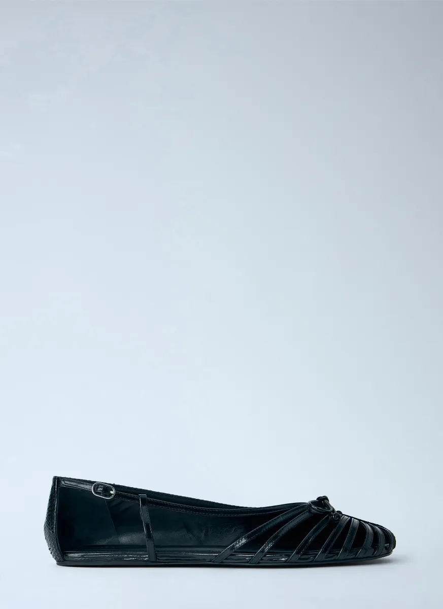 Double Shoe Flats