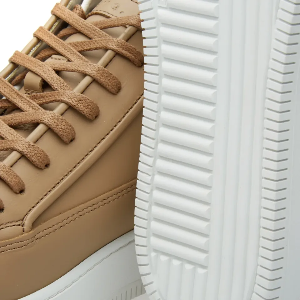 ETQ. Mid Top 2 Sneaker