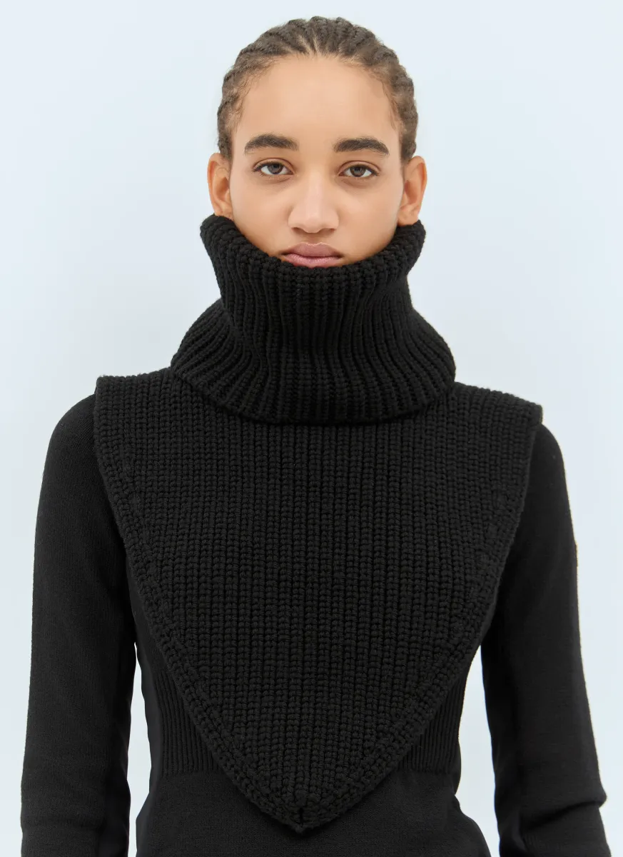 Logo Patch Neckwarmer