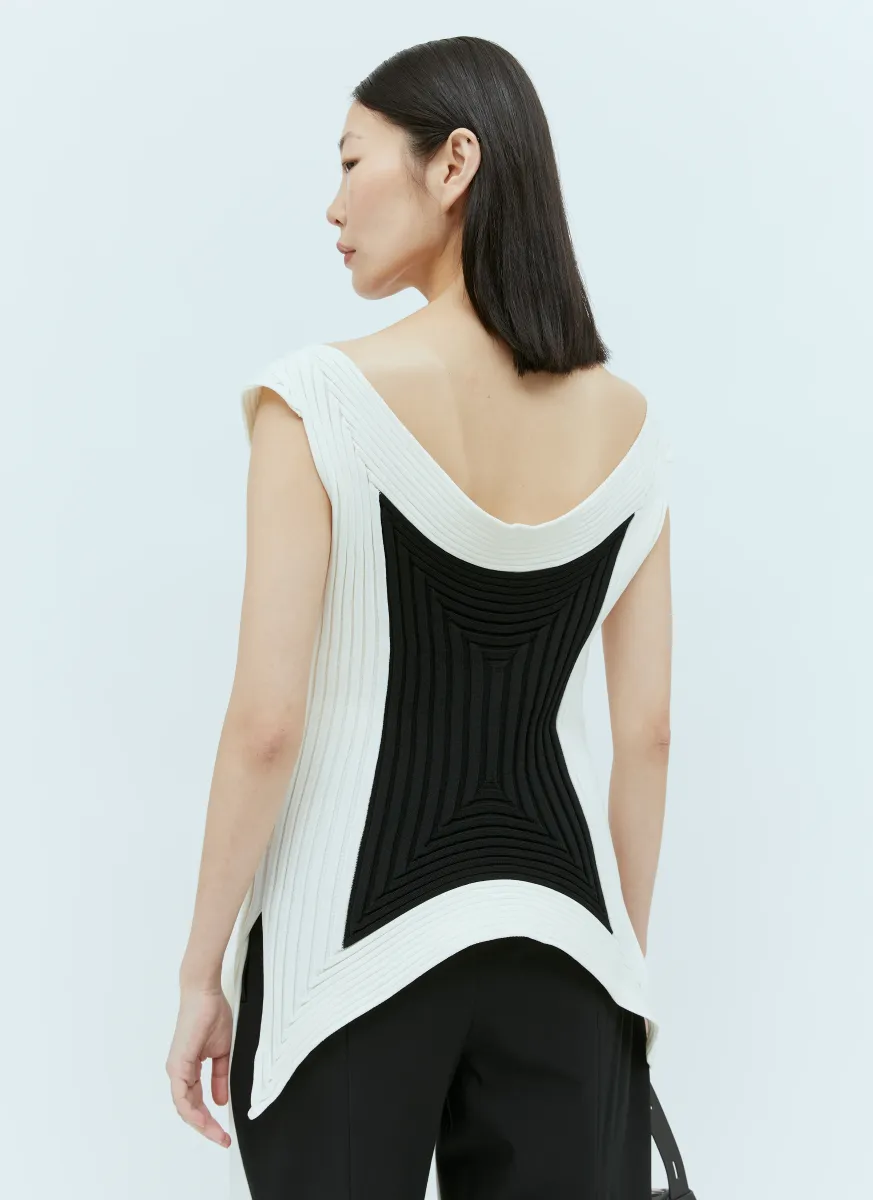 Pointed Contrast Ribbed Top