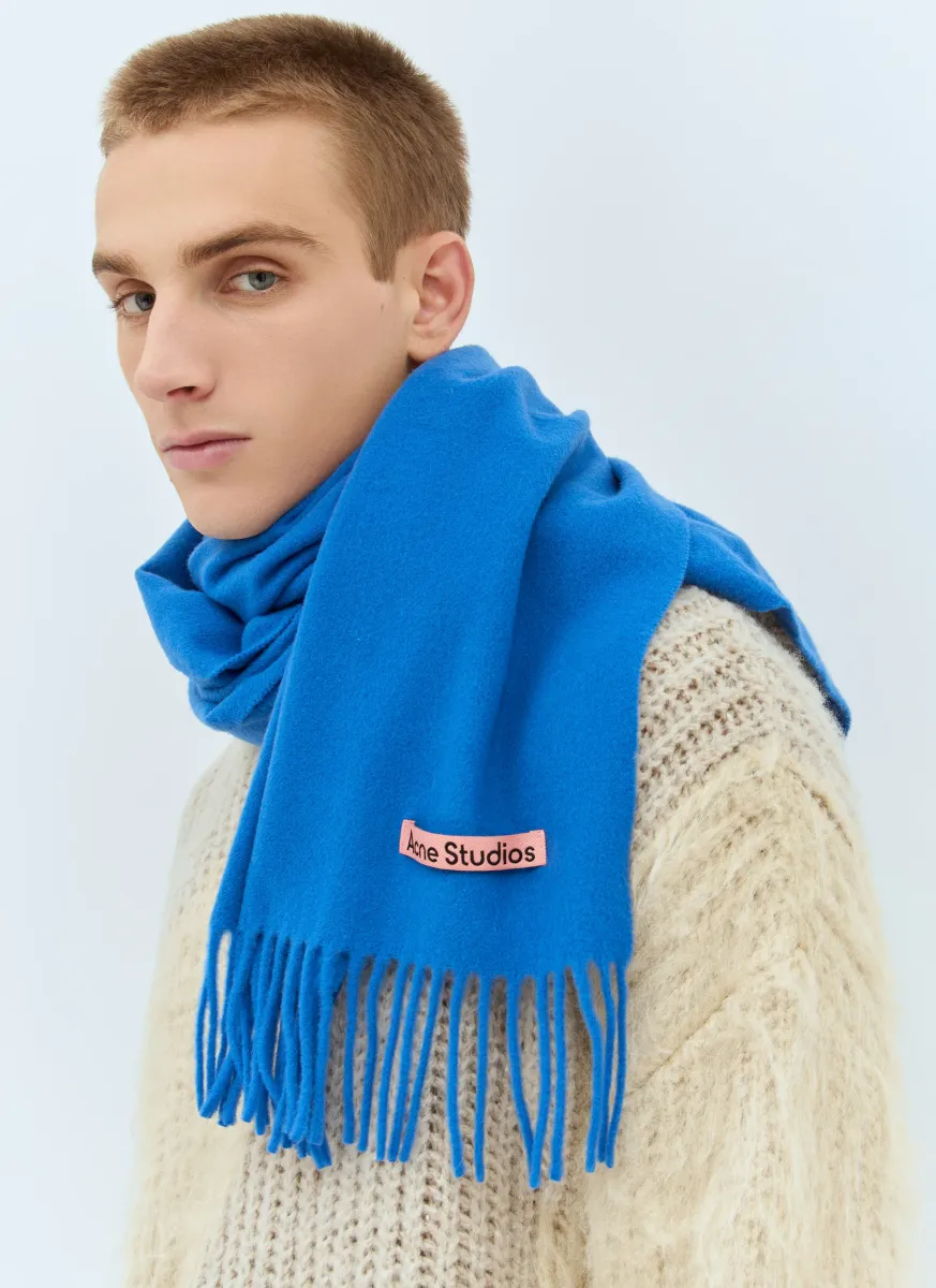 Narrow Fringe Wool Scarf