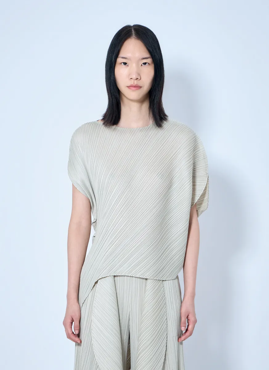 Pleated Asymmetric Top
