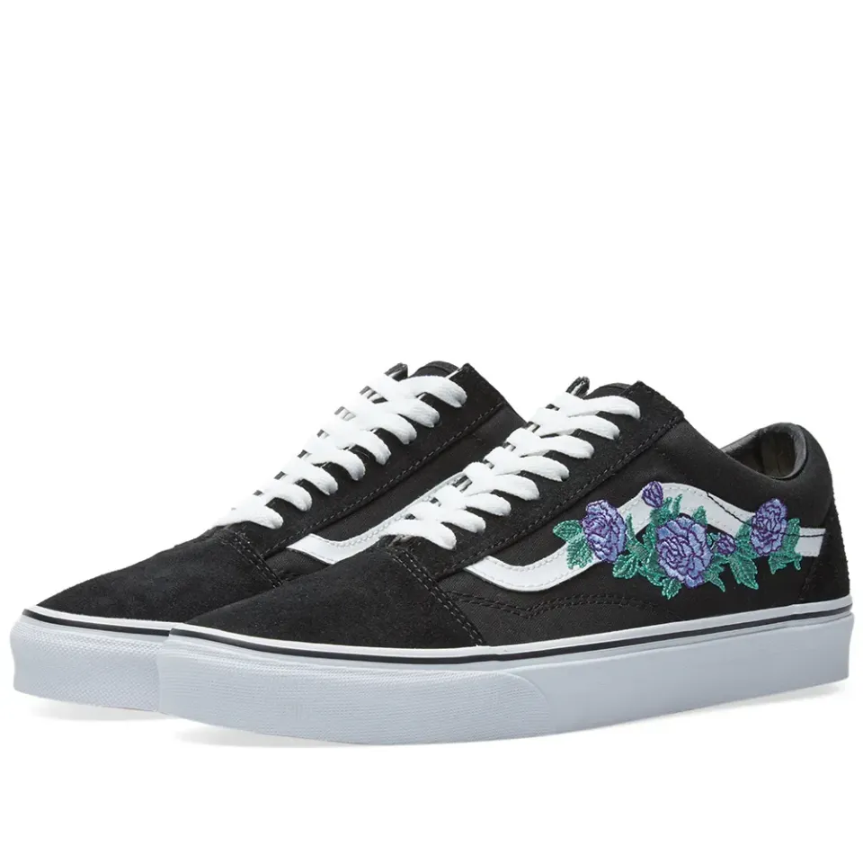 Old Skool Rose Thorns