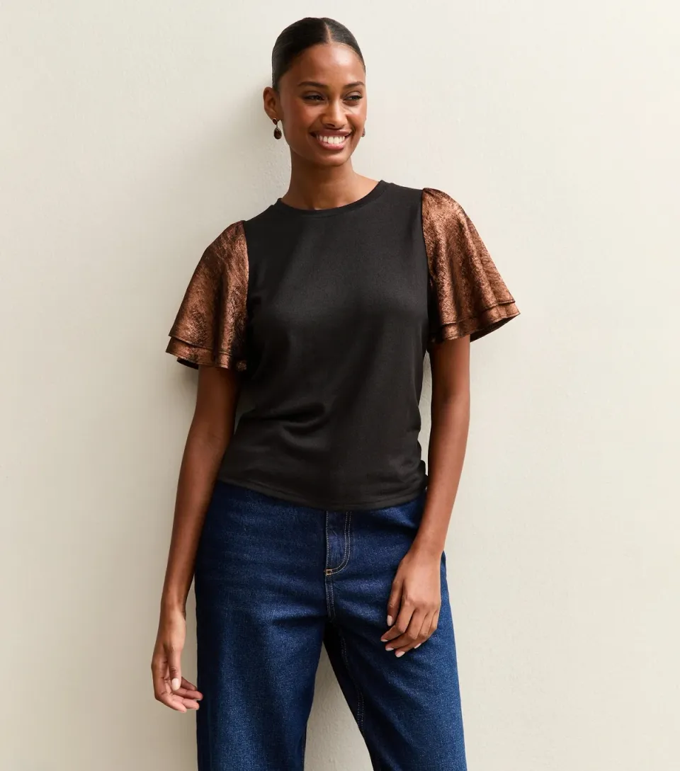 Women's Mid Pink Soft Touch Metallic Flutter Sleeve Top