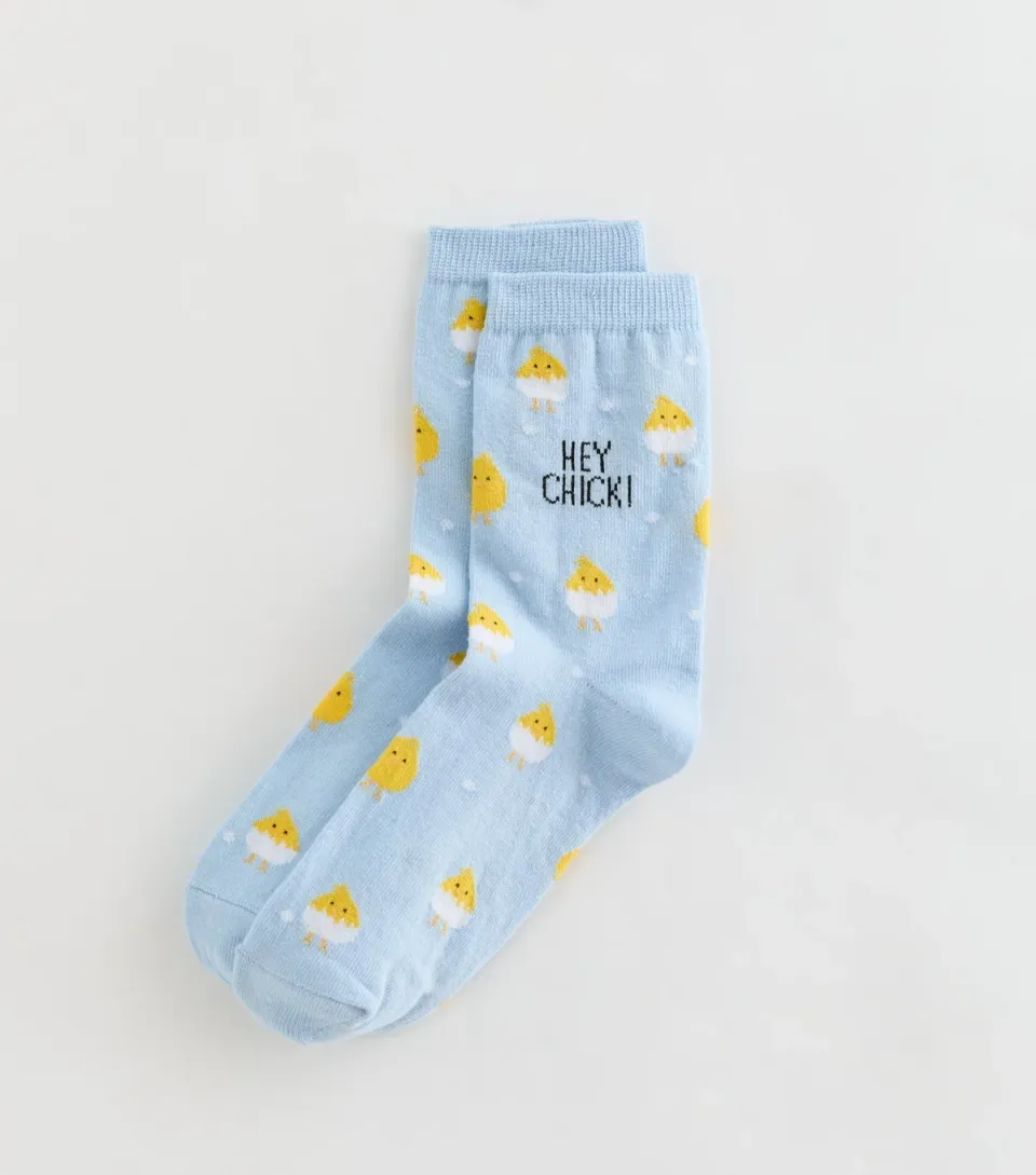Blue Chick Patterned Slogan Ankle Socks