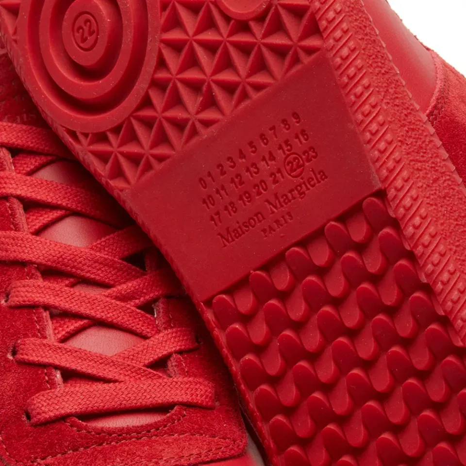 22 Replica Low Tonal Sneaker