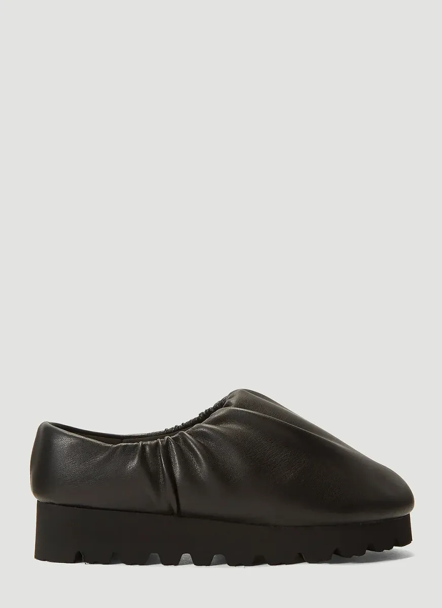 Nawa Camp Shoes