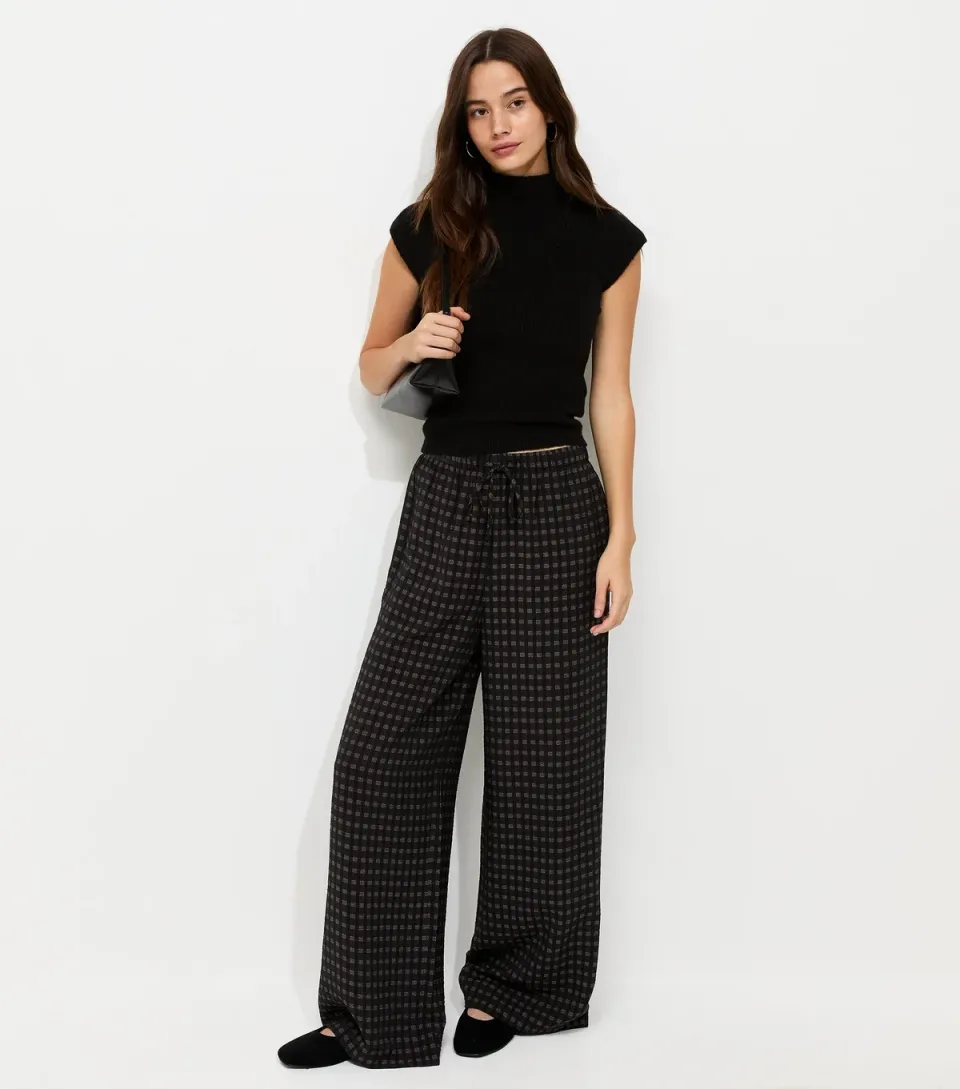 Women's Black Check Pattern Woven Wide Leg Trousers