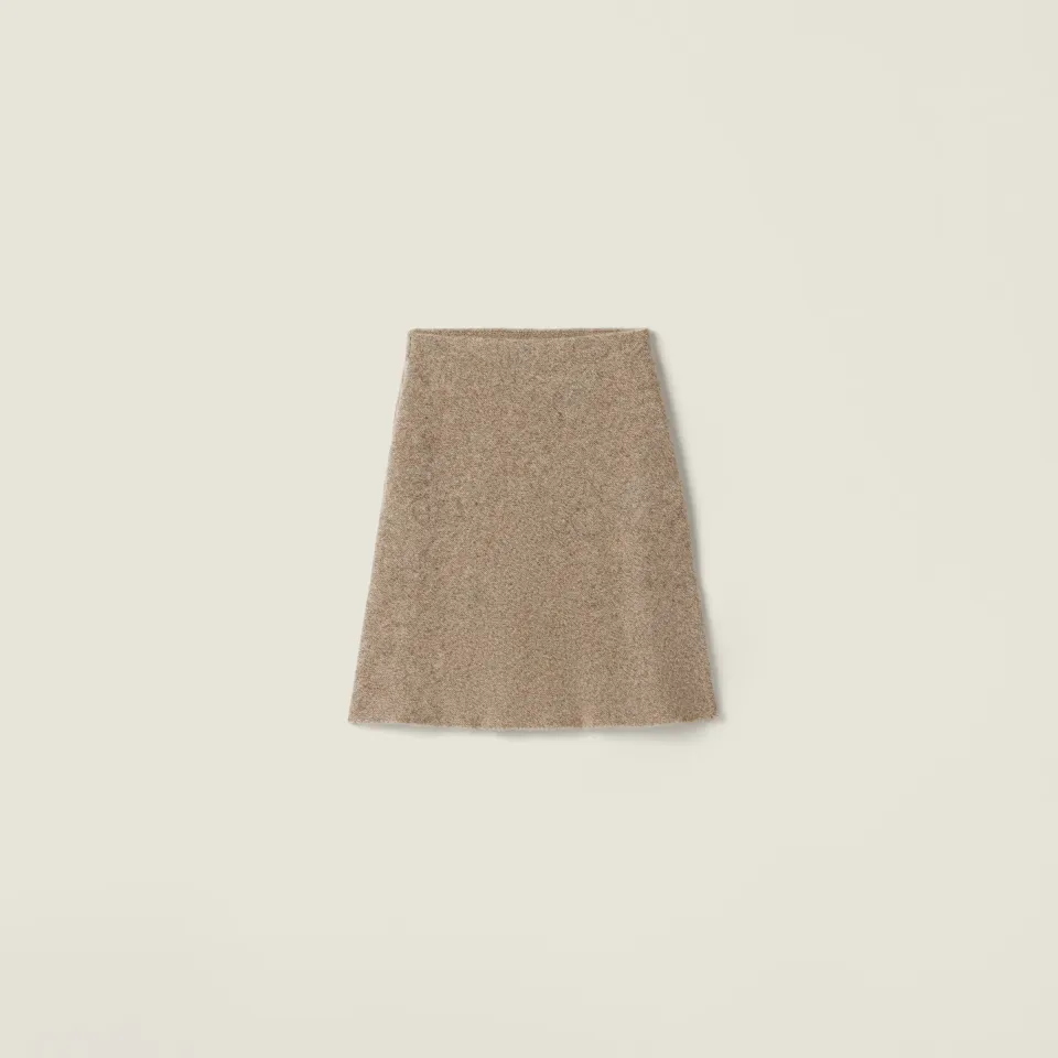 Wool knit skirt