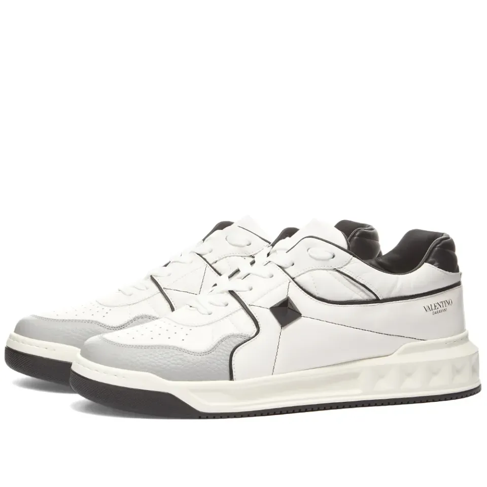 Low Top Roman Stud Sneaker