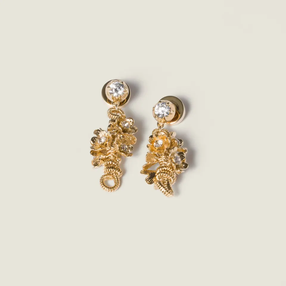 Metal earrings with crystals