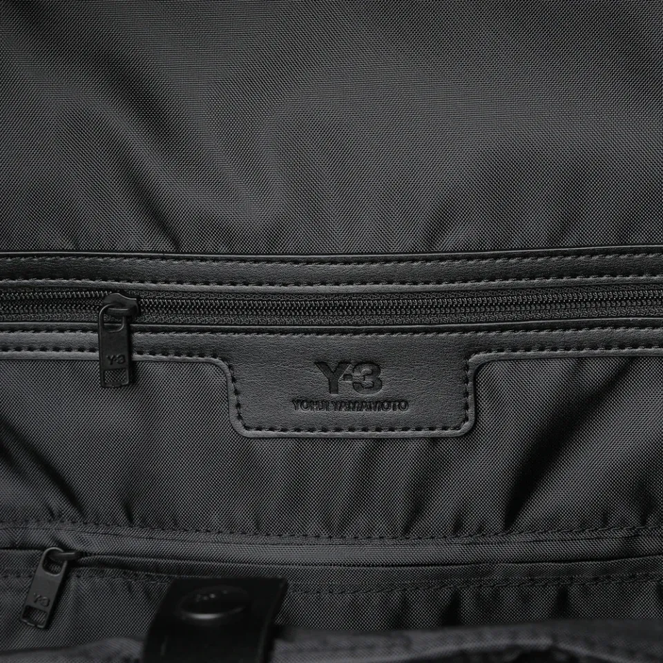 Qasa Backpack