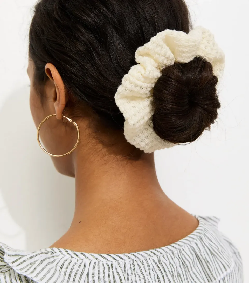 Cream Crochet Knit Scrunchie