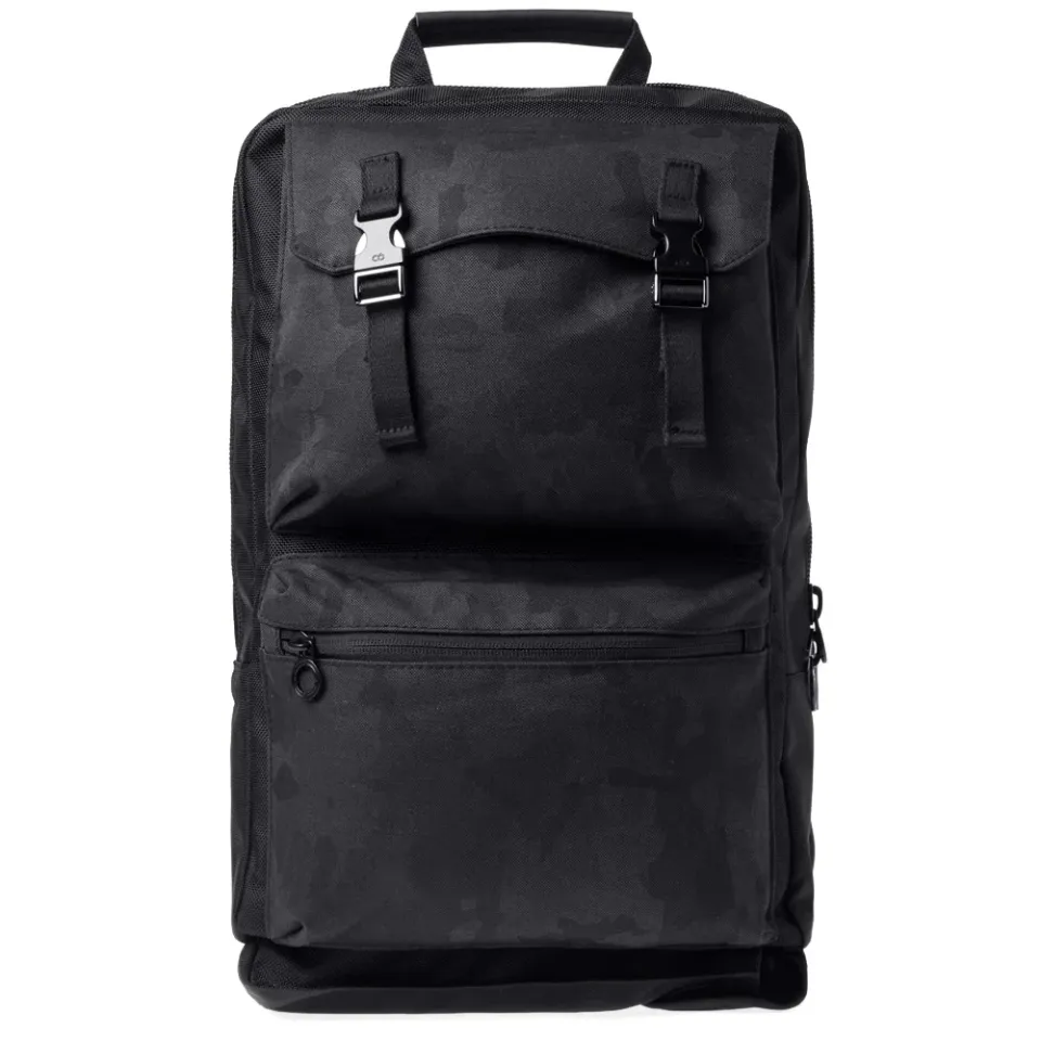 C6 Field Pack