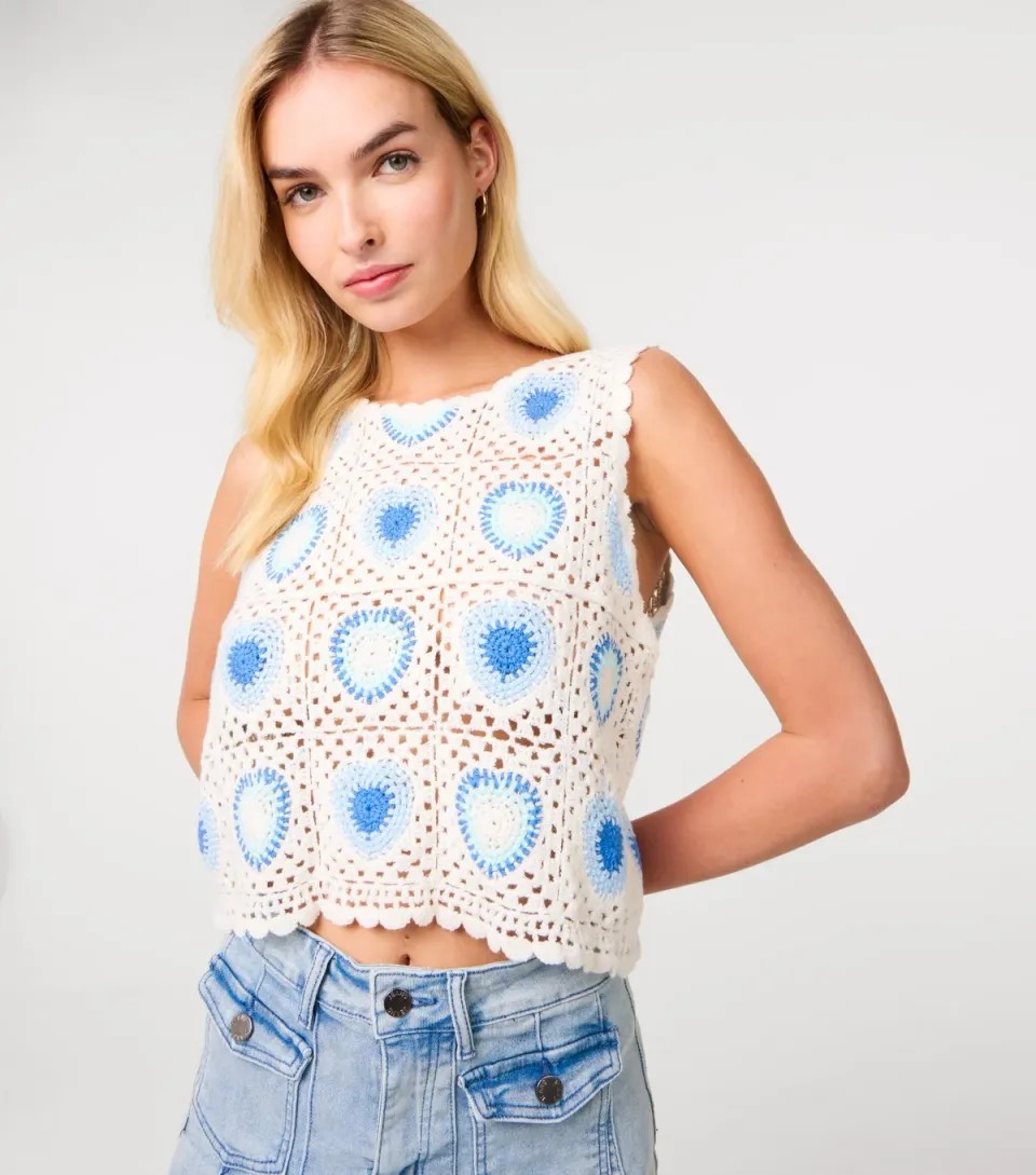 Women's Stone Heart Pattern Crochet Top