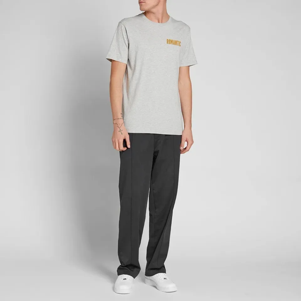 Romantic Sami Tee